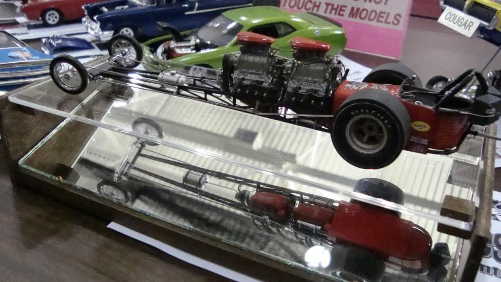 detriotmodelshow105.jpg