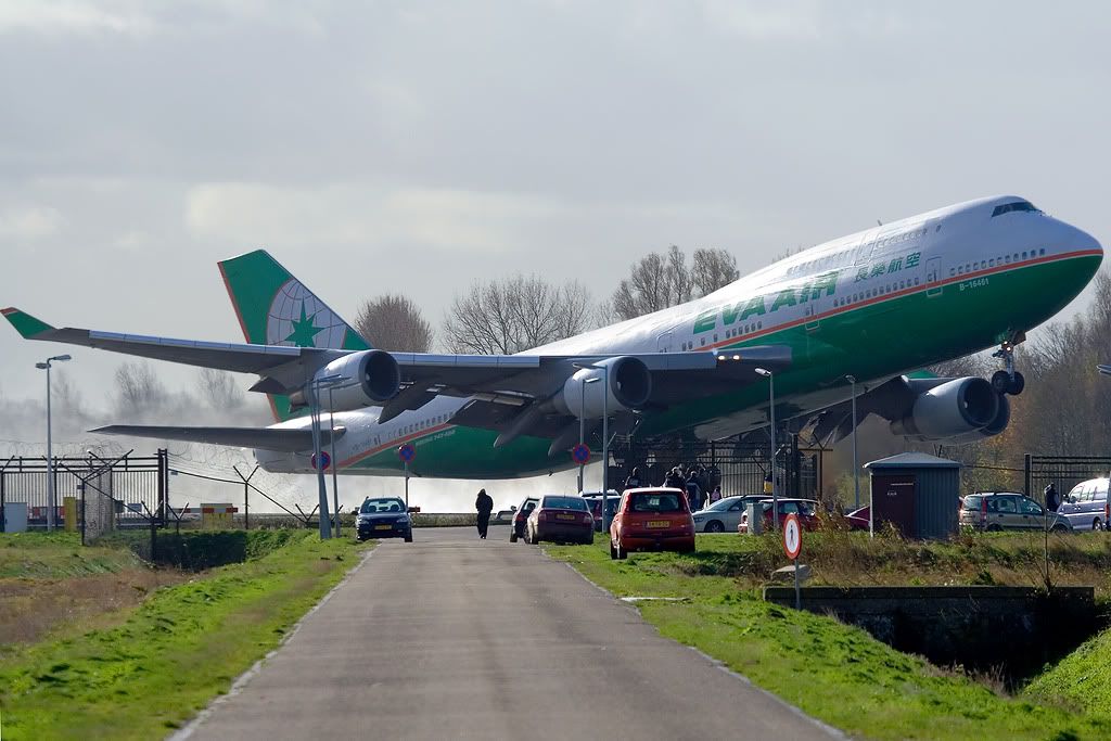eva-air.jpg