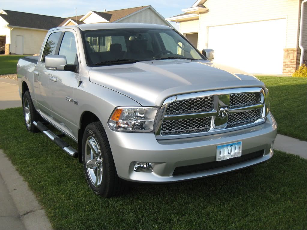 2009Dodge-1.jpg