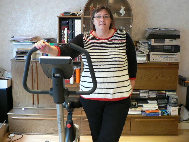 photo nauticalstripesweater002_zps6342791a.jpg