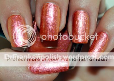 http://i726.photobucket.com/albums/ww264/drfrankenpolish/duochromes012.jpg