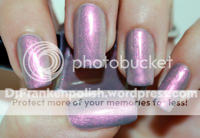 http://i726.photobucket.com/albums/ww264/drfrankenpolish/duochromes043.jpg